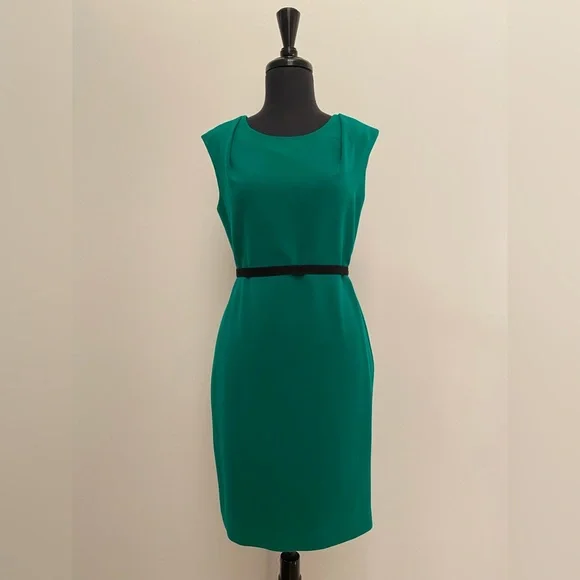 The Limited | Dresses | Emerald Green Mid Weight Dress With Belt